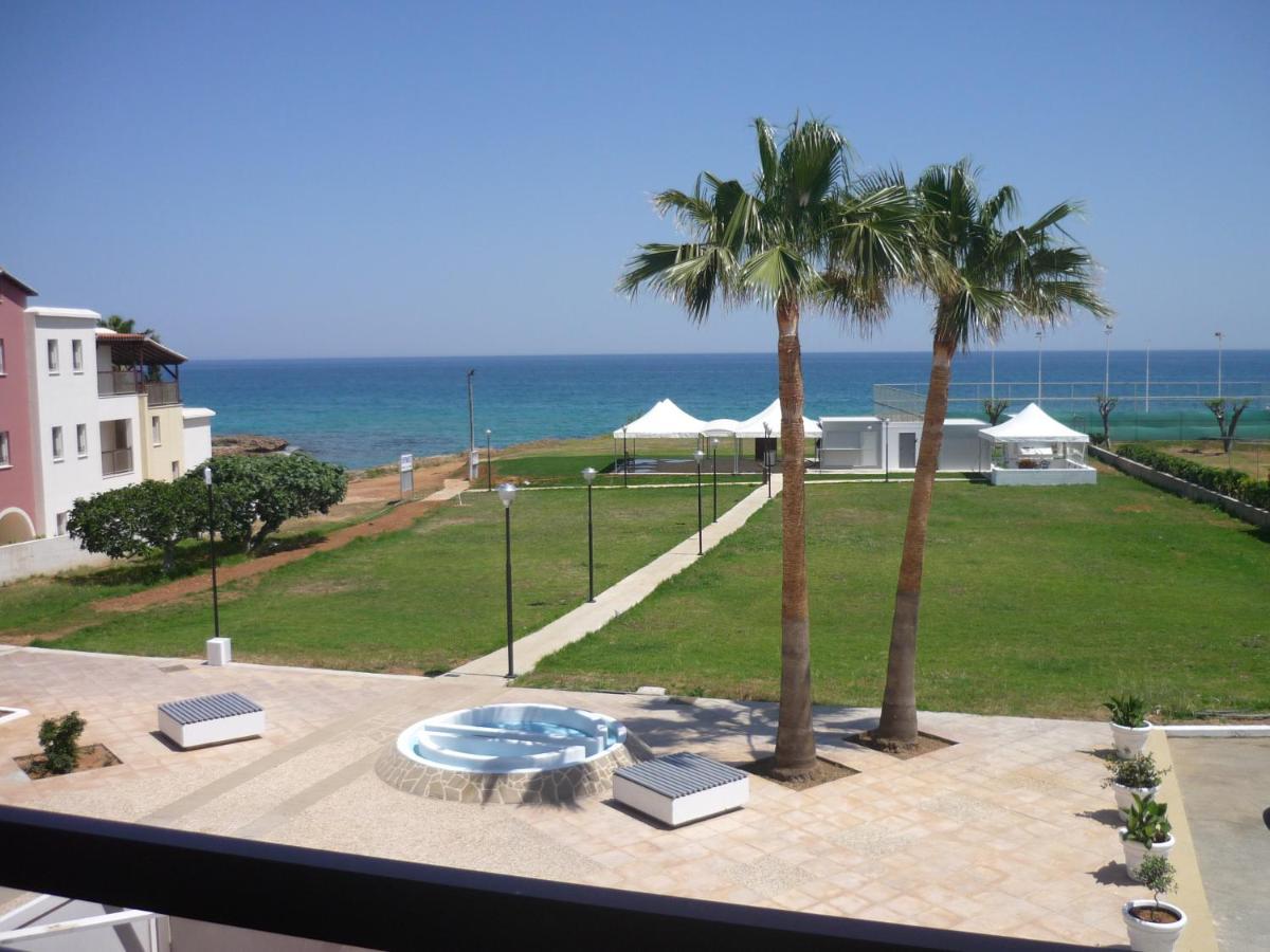 Penelope Beach Hotel Apts Protaras Oda fotoğraf